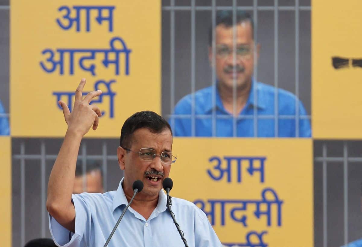 Reactions to Arvind Kejriwal's Resignation: PR Stunt or Political Drama?