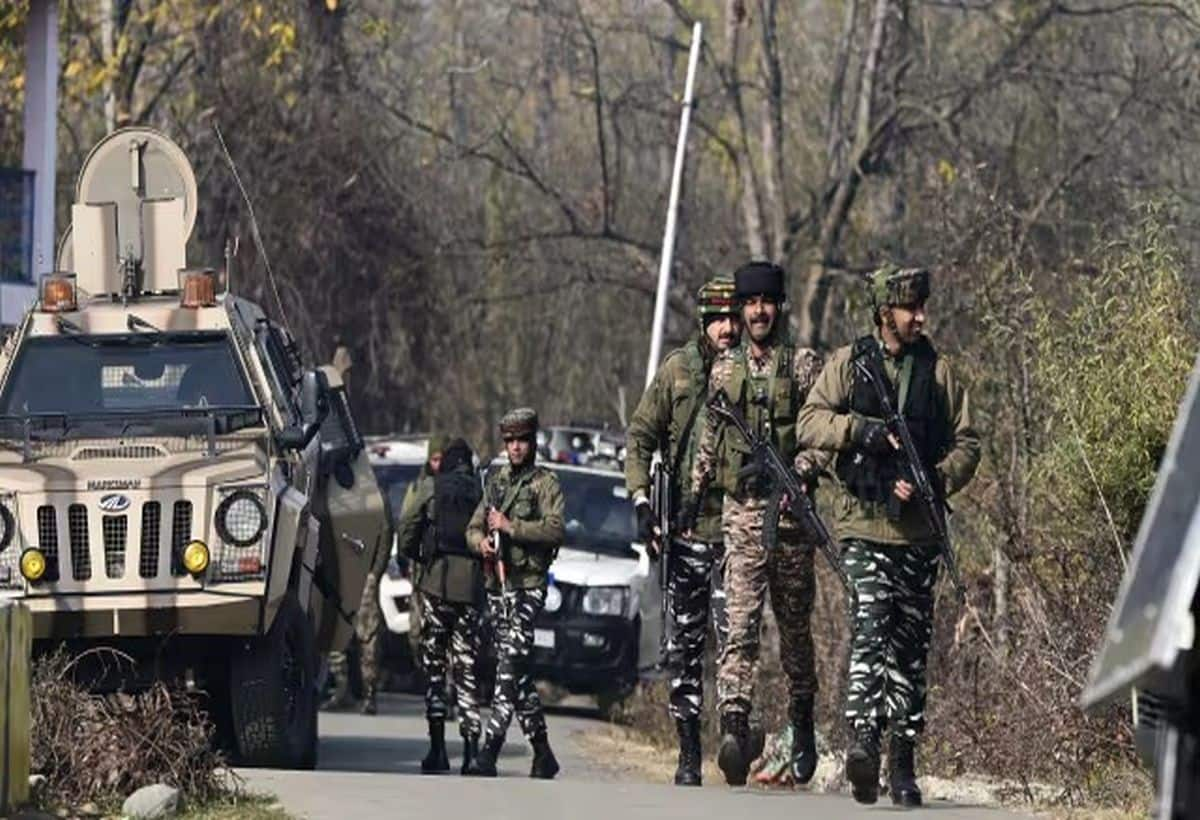 Army Clashes with Terrorists in Poonch: Key Terror Leader Captured