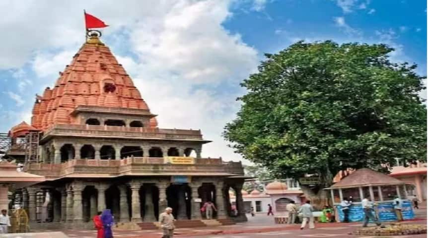 Tragedy at Ujjain Mahakal Temple: Wall Collapse Claims 2 Lives, Search for the Trapped