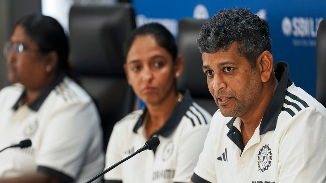 Team India’s 5 Matches in 10 Days: Head Coach Promises 'Surprise' for Women’s T20 World Cup!