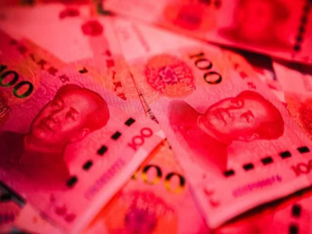 China's Loan Rates Drop: Key Regulators to Hold Joint Press Conference, Economists Weigh In