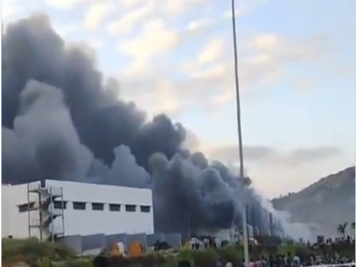 Massive Fire Erupts at Tata Electronics Factory in Tamil Nadu: 7 Fire Brigades Respond