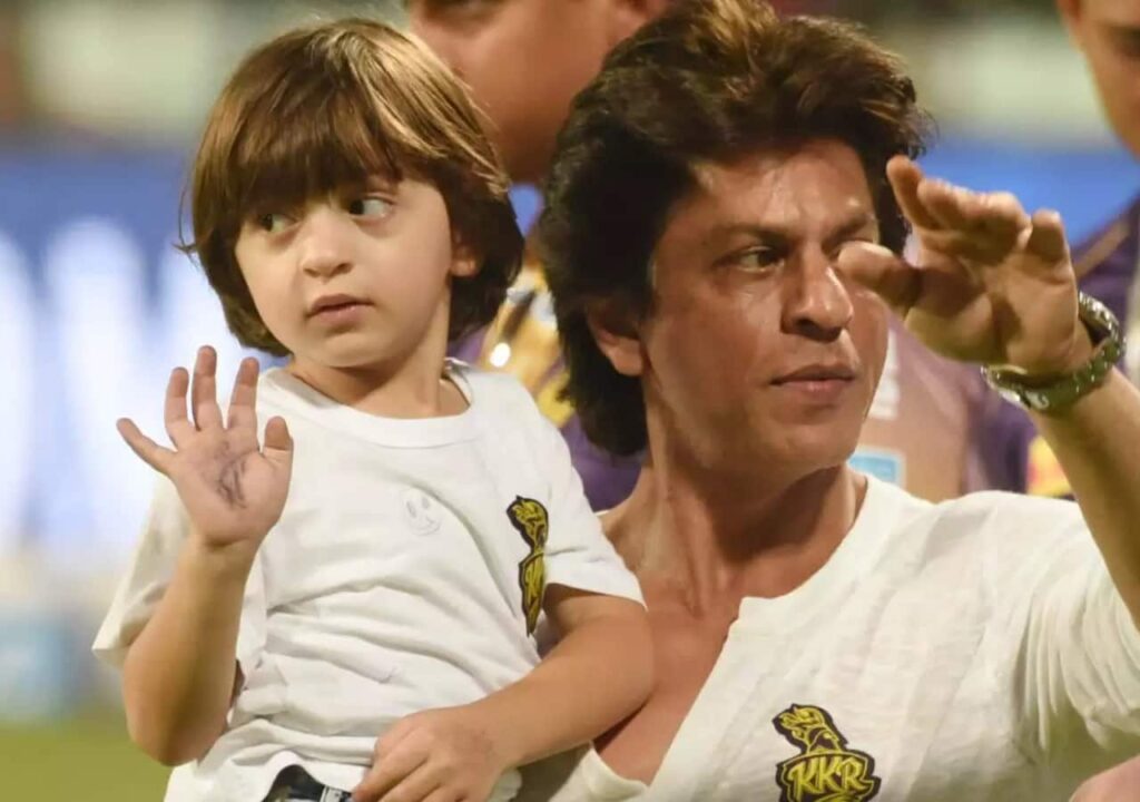 AbRam Khan's Emotional Response to Kajol in 'Dilwale': 'Papa is Broken'