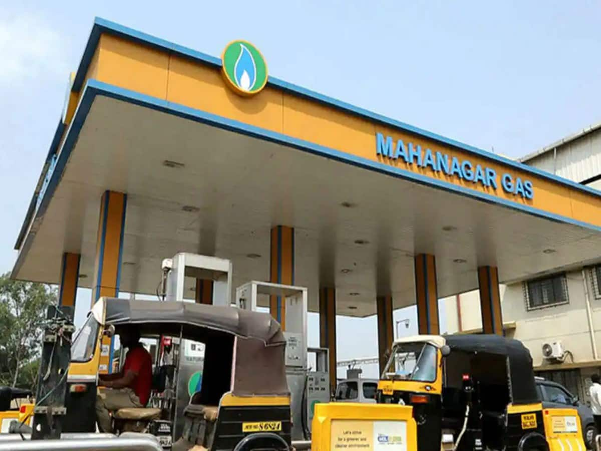 LIC Sells 2% Stake in Mahanagar Gas: 20.6 Lakh Shares Offloaded