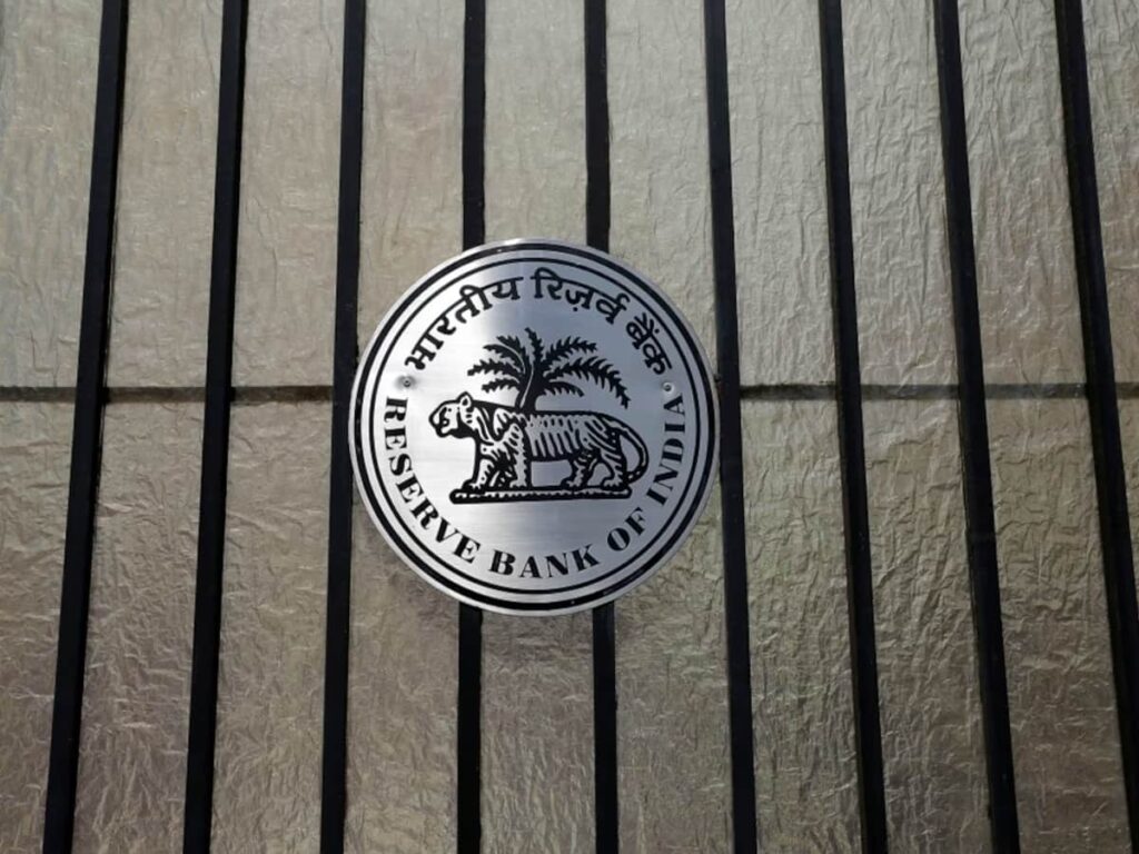 RBI Revokes 4 NBFC Licenses; 13 Others Voluntarily Surrender