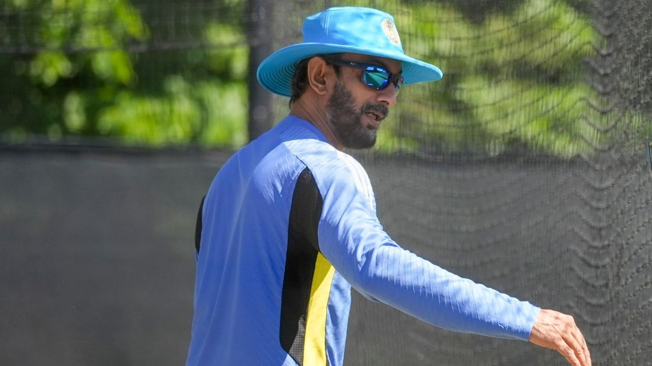 Rajasthan Royals Appoint Vikram Rathod as Batting Coach Ahead of IPL Mega Auction