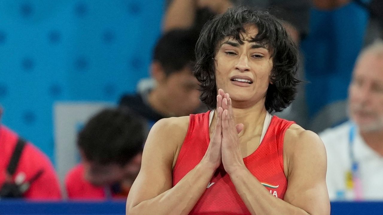 Vinesh Phogat Faces NADA Notice: 14 Days to Respond!