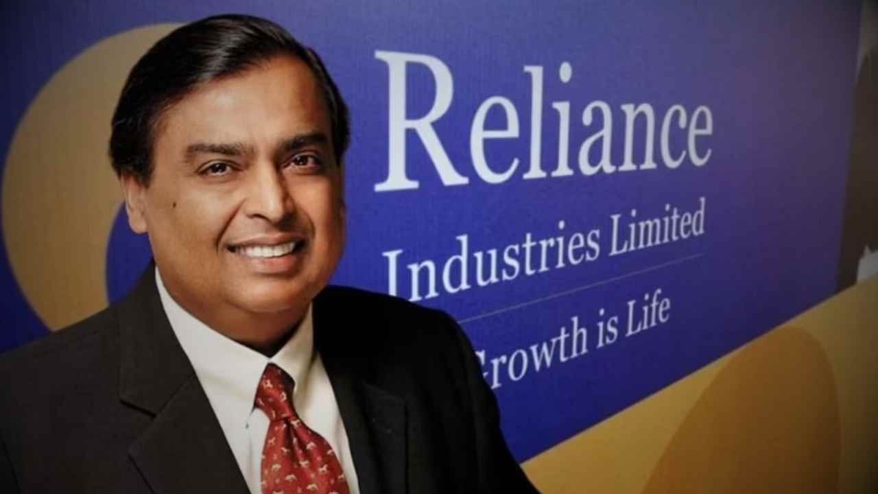 reliance industries q2 net profit rises 9.4%—is it time to invest?