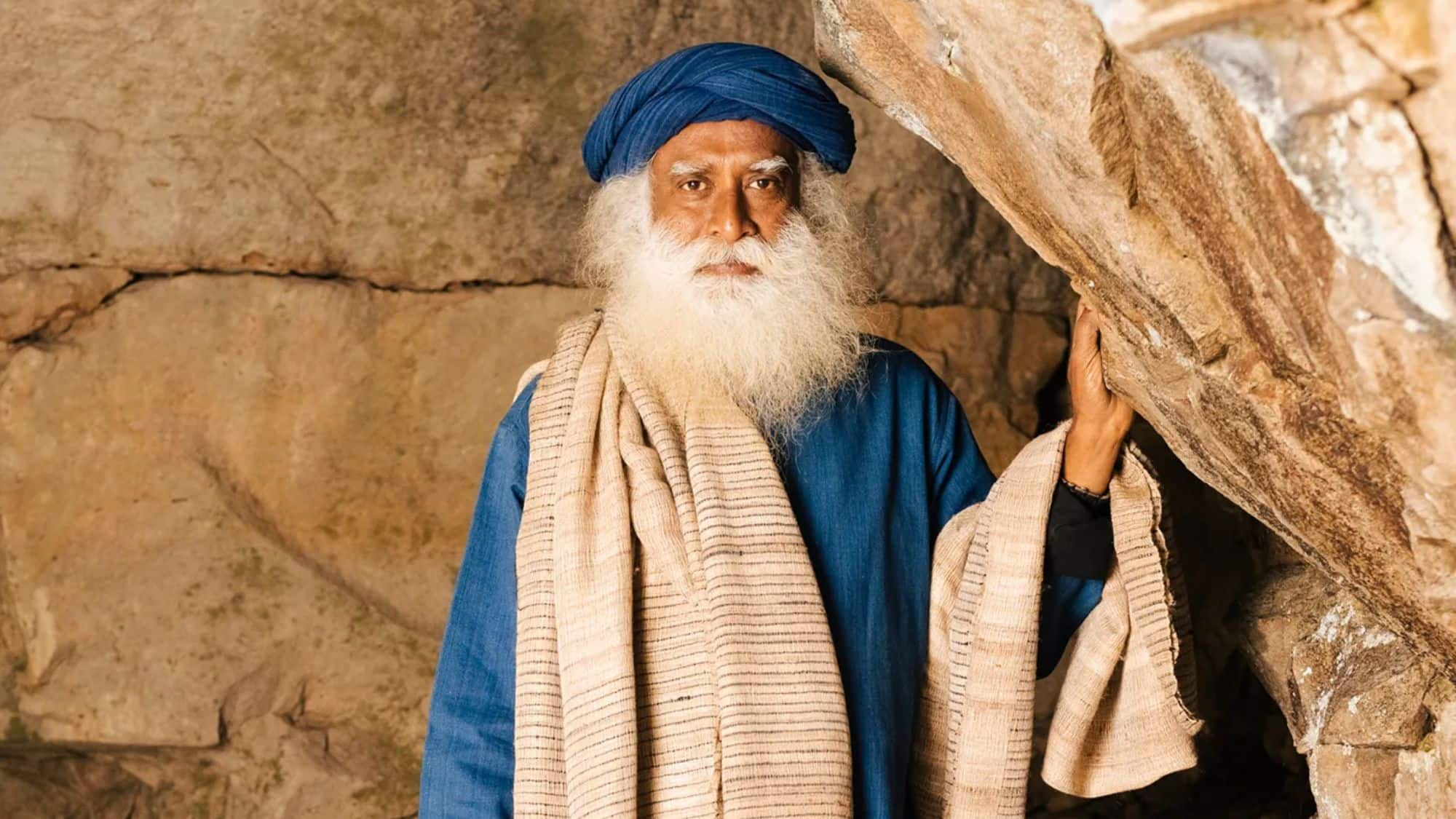 150 Policemen Raid Sadhguru's Isha Foundation Over Father’s Accusation of Daughter Abduction