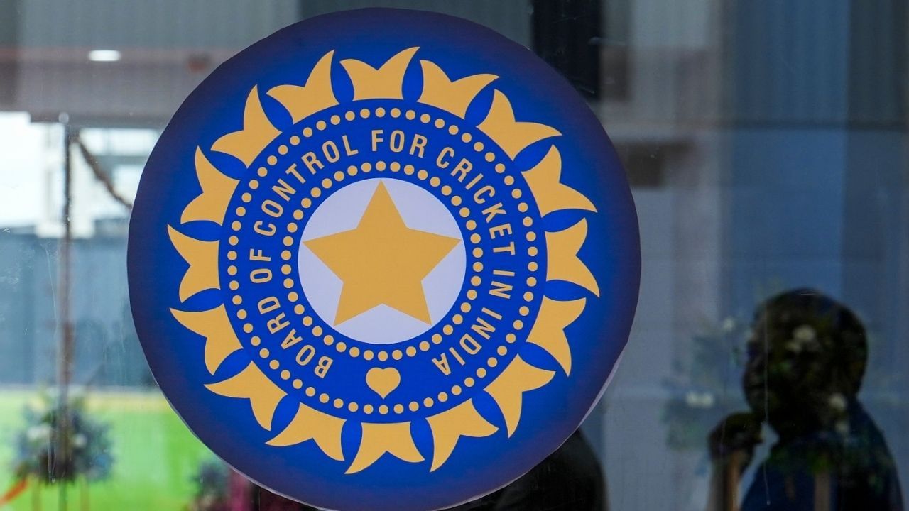 Heroic Police Officer Transitioning to BCCI: New Role in Safeguarding Cricket