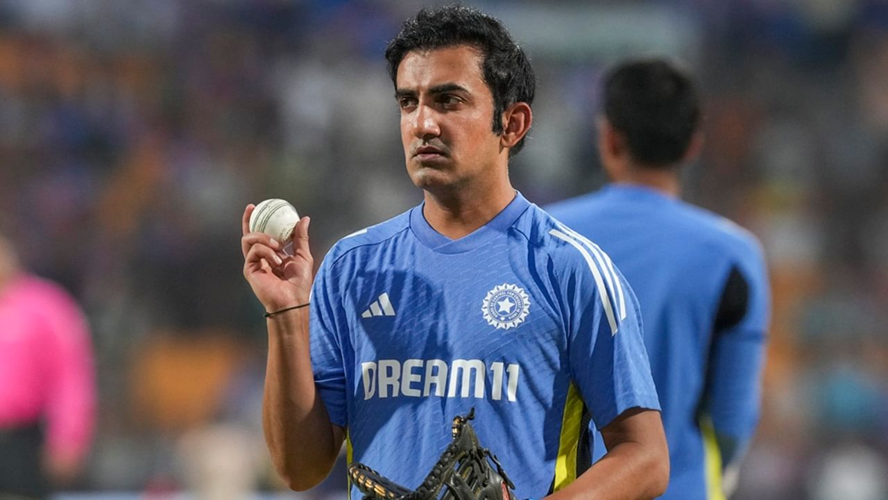 Is This Player Missing Out on Opportunities Compared to Gautam Gambhir?