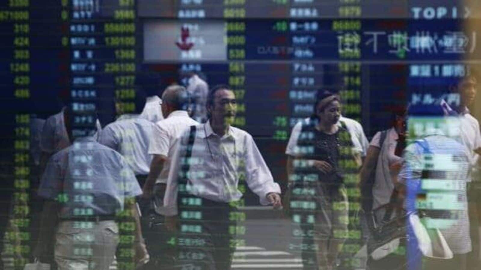 Overnight Market Shifts: 8 Key Updates on Gift Nifty, US Jobless Claims & Oil Prices