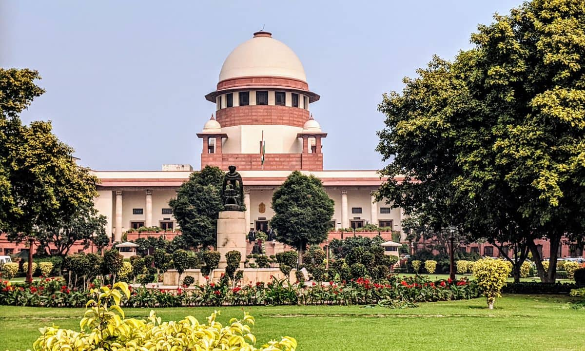 Supreme Court Orders IIT Admission for Dalit Student Denied Due to Fee Issues – Wishing Them All the Best!