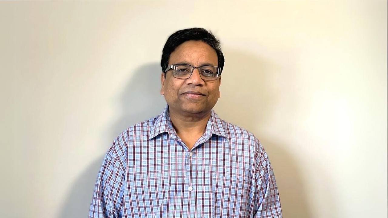 seasoned software qa manager praveen kumar leads large scale aml and ccar apps to strengthen compliance and risk management, empowering institutions to combat financial crime