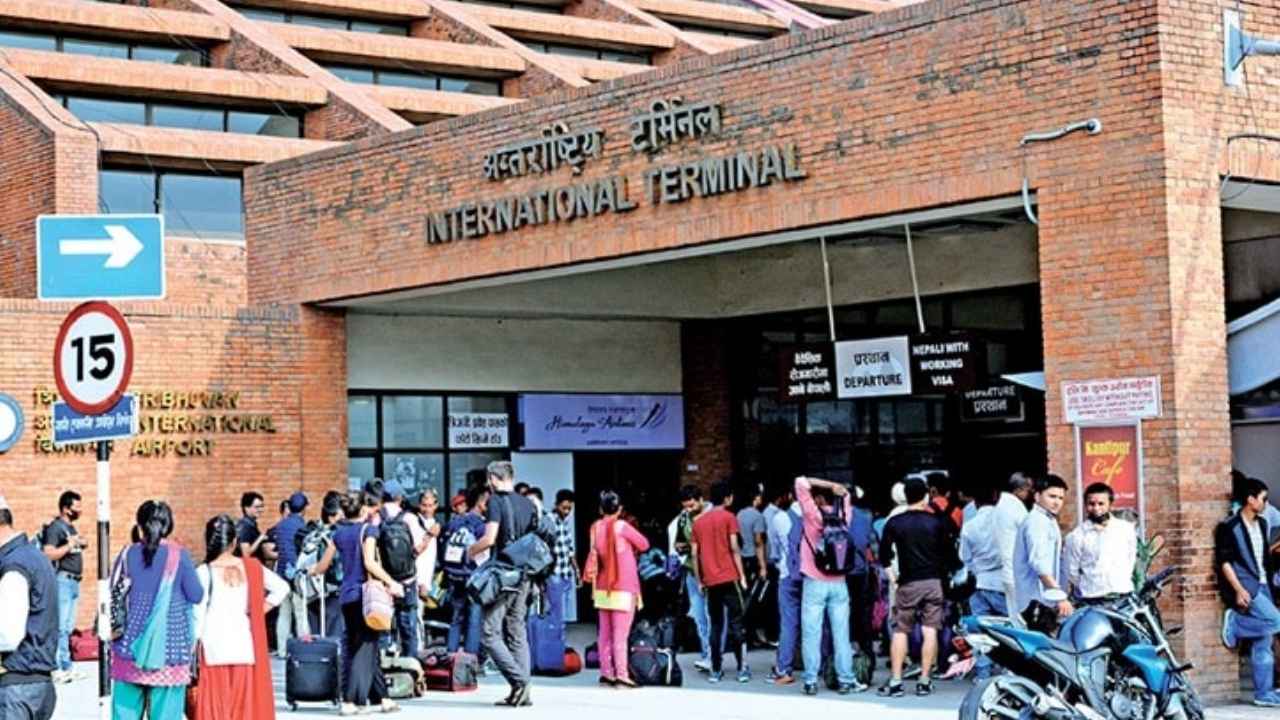 mea issues advisory india runs special flights for stranded indians in nepal