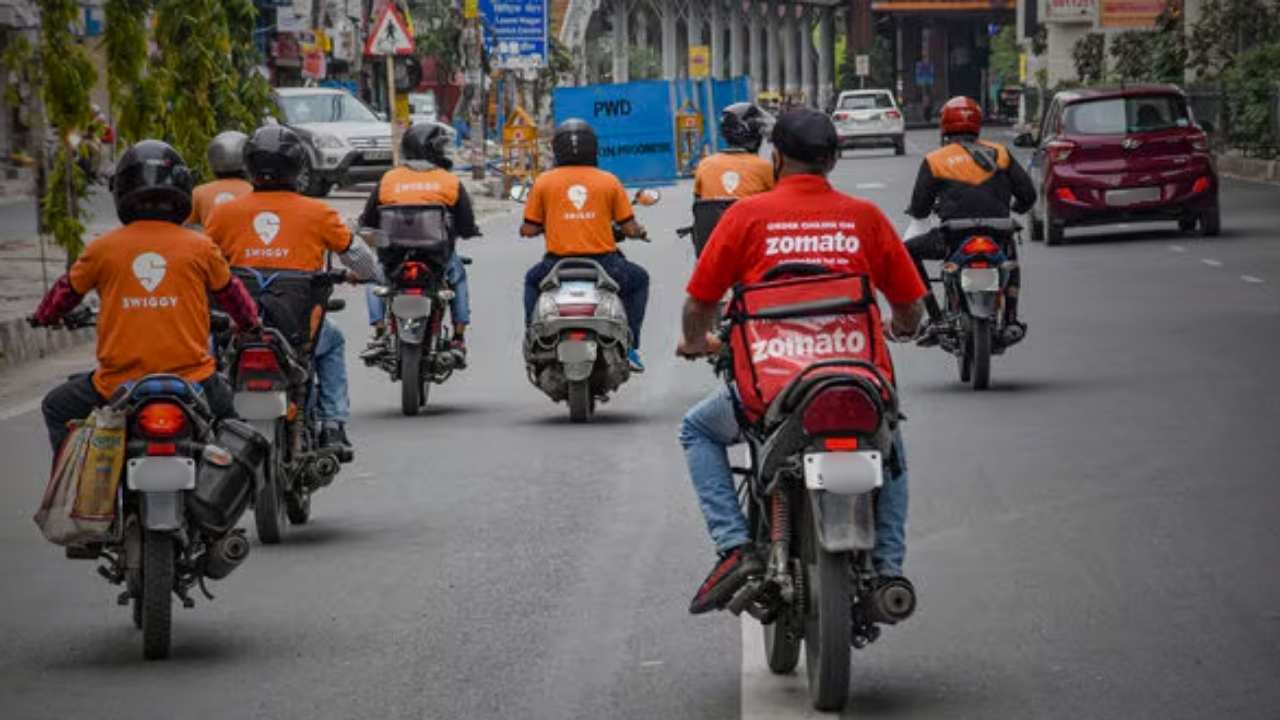 orders will get costlier! gst on food delivery fees increases to 18%